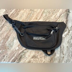 MAKE AN OFFER! 
Y2K Black Eastsport Waist Bag